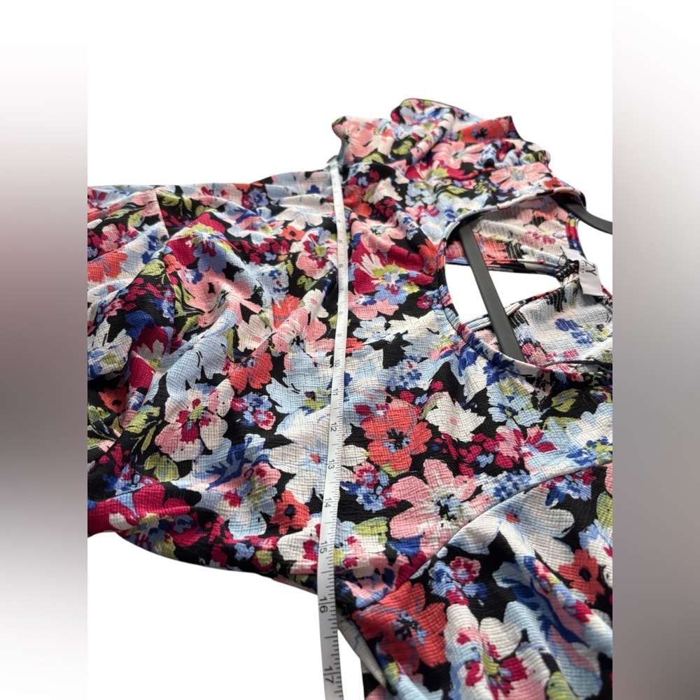 Suzy Shier Floral Fit & Flare Dress Open Back Cottagecore S Feminine Red Pink - Picture 7 of 12